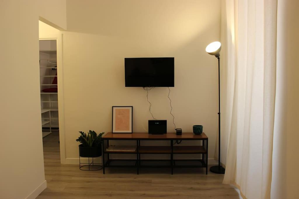 Colosseo Living Suites โรม ภายนอก รูปภาพ