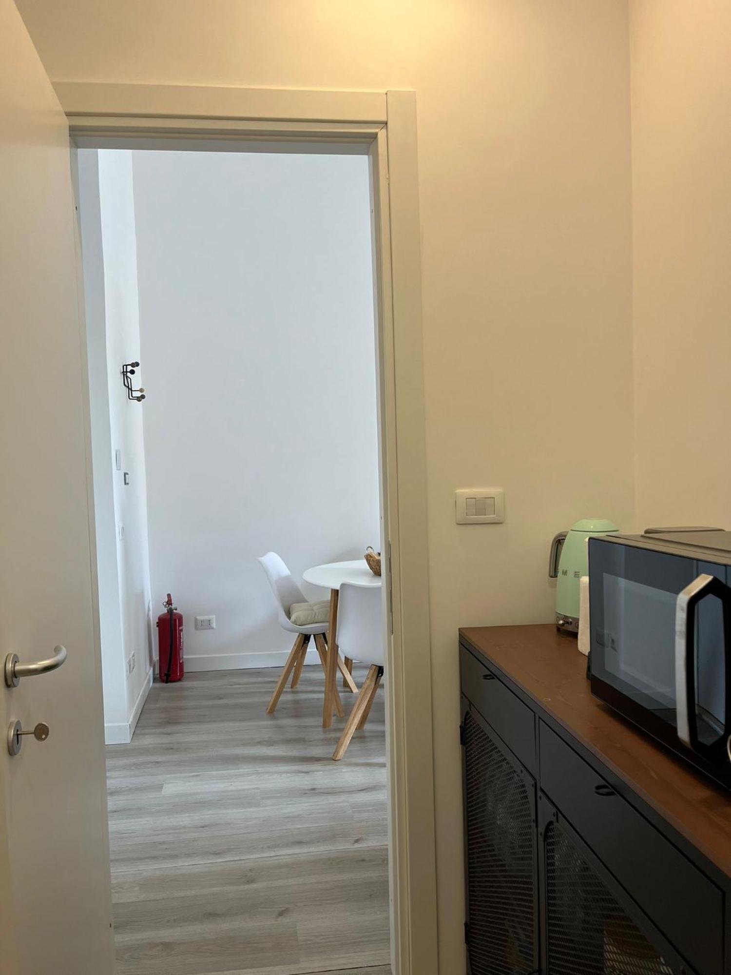 Colosseo Living Suites โรม ภายนอก รูปภาพ